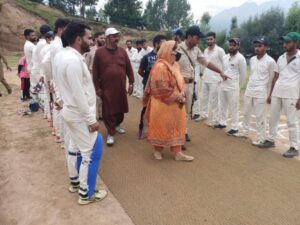 Read more about the article DDC Chairperson Ganderbal inaugurates Cricket Tournament