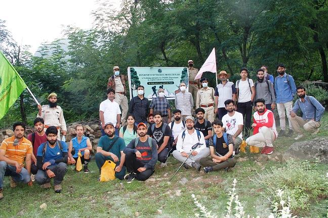 You are currently viewing Department of Wildlife Protection organizes trekking event