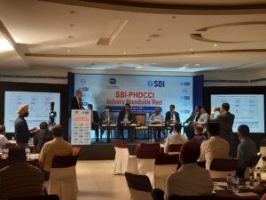 Read more about the article SBI-PHDCCI Industry Roundtable Meet at Baddi was Organised to Strengthen Base of Himachal Pradesh’s MSMEs and Export Ecosystem