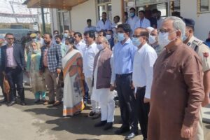 Read more about the article Delegation led by Union Agriculture Minister to Kashmir visits Indian International Trade Saffron Spice Park