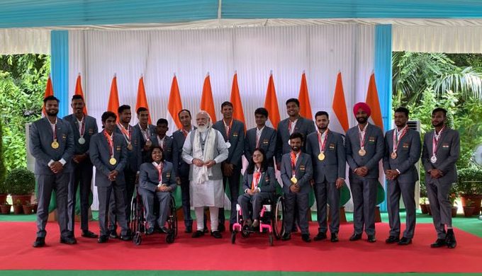 You are currently viewing PM Narendra Modi hosts Indian Paralympic Contingent at his residence