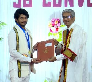 Read more about the article 1,962 Students graduate during 58th Convocation of IIT Madras