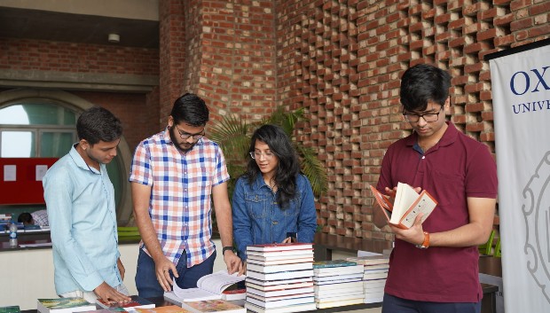 You are currently viewing IIM Kashipur Organized Book Exhibition on Campus