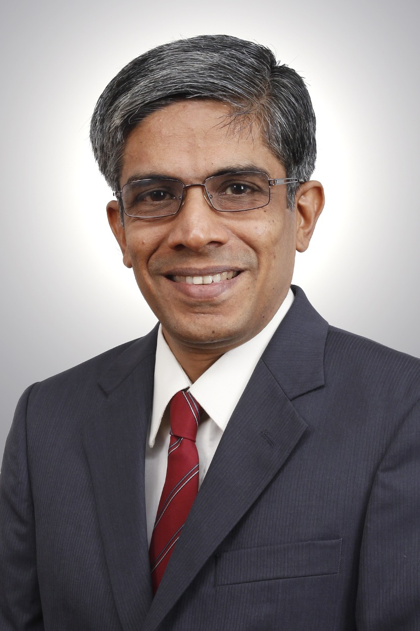 You are currently viewing Prof Bhaskar Ramamurthi to step down after completing two stellar terms as IIT Madras Director
