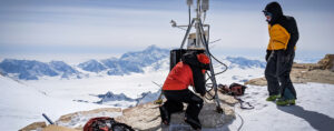 Read more about the article National Geographic Explorer Returns to Mount Logan to Recover and Analyze one of the Oldest Ice Cores in North America