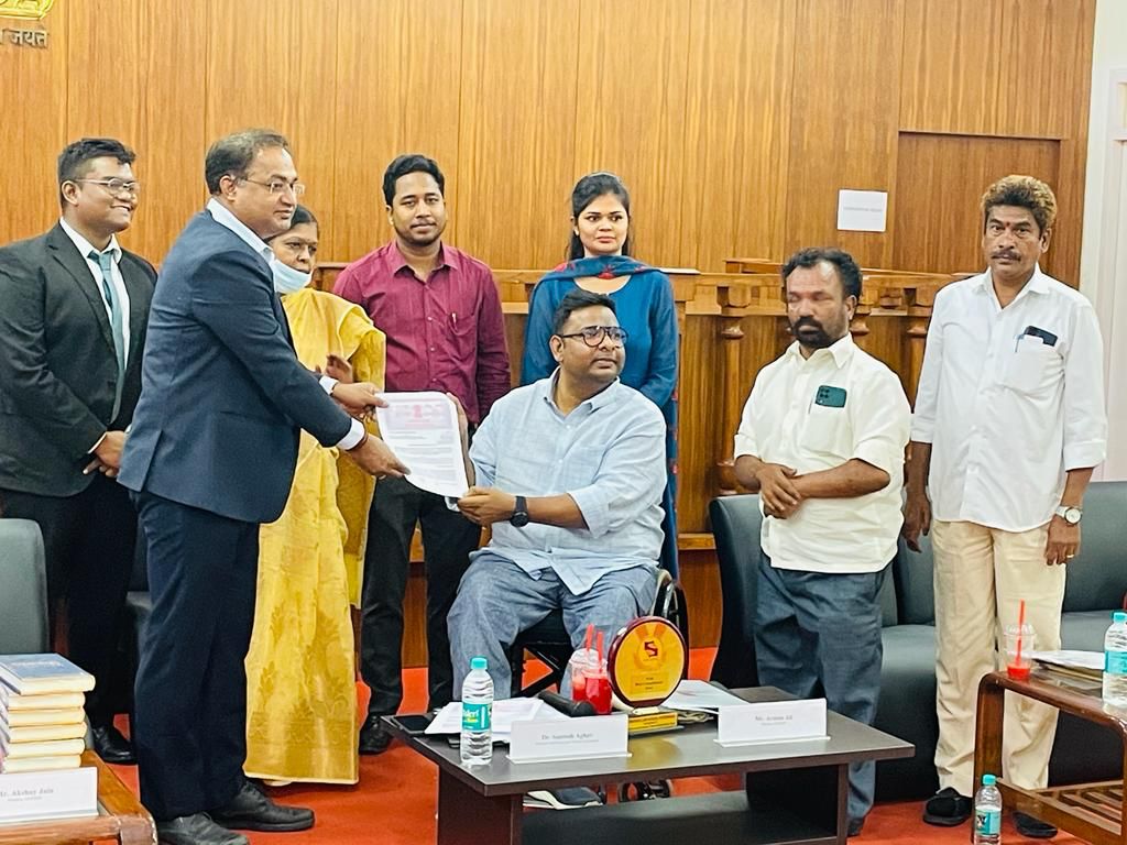 You are currently viewing NCPEDP and Symbiosis Law School, Hyderabad sign an Memorandum of Understanding to have multiple Value Added Courses, Symposia, on key issues around Disability