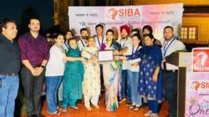 Read more about the article Yasha Mudgal distributes prizes among winners of Kitchen Queen-2022