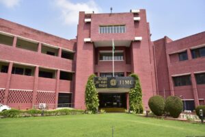 Read more about the article IIMC became the Best Media Educational Institute in the country