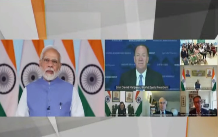 You are currently viewing Western nations are exploiting more resources of earth and are responsible for largest carbon emissions, says Prime Minister Narendra Modi
