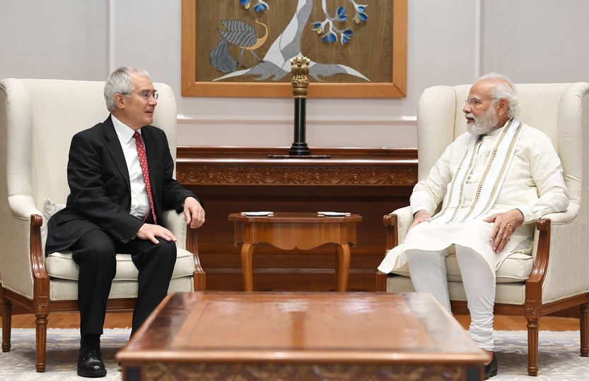 You are currently viewing Prime Minister Narendra Modi  met Professor of Economics and Government at London School of Economics Nicholas Stern in New Delhi