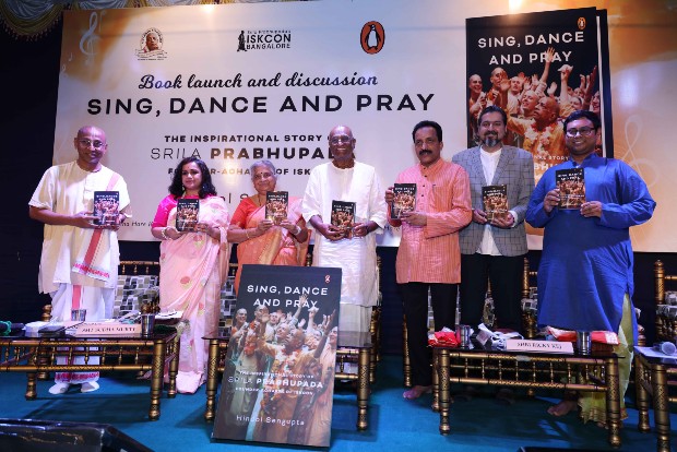 You are currently viewing Sing, Dance and Pray – Book on Srila Prabhupada Launched