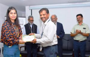 Read more about the article AMU researcher scholar wins prize for poster presentation