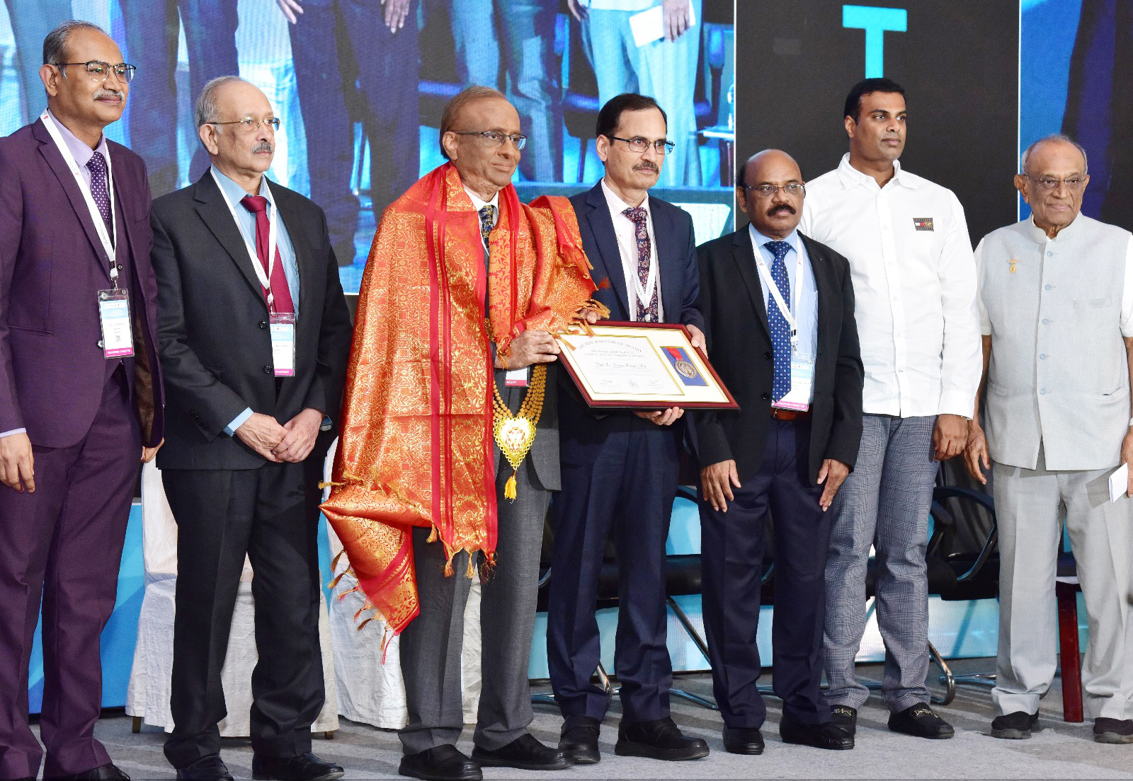 You are currently viewing Indian Association of Cardiovascular Thoracic Surgeons, confers the coveted ‘Lifetime Achievement Award’ to Padma Shri Dr. Prasada Rao!