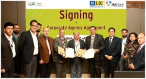 Read more about the article J&K Bank inks agreement with LIC of India