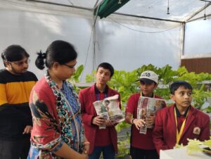 Read more about the article Students of Orchids The International School organizes Budding Farmers Market, produce and sell self grown vegetables at the school’s polyhouse
