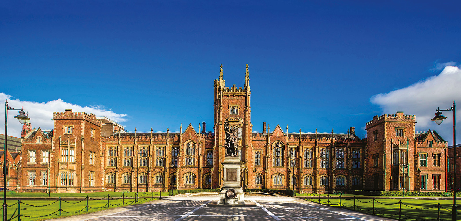 Queen’s University Belfast Receives MRC Impact Prize