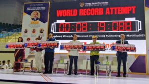 Read more about the article India sets world record with the world’s largest global climate clock assembly event